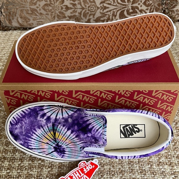 Vans Men’s Classic Slip-On New Age Purple Tie Dye Sneakers - Picture 6 of 16